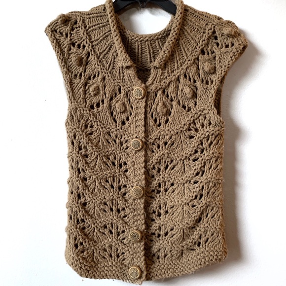 Crochet button up vest - Picture 2 of 3